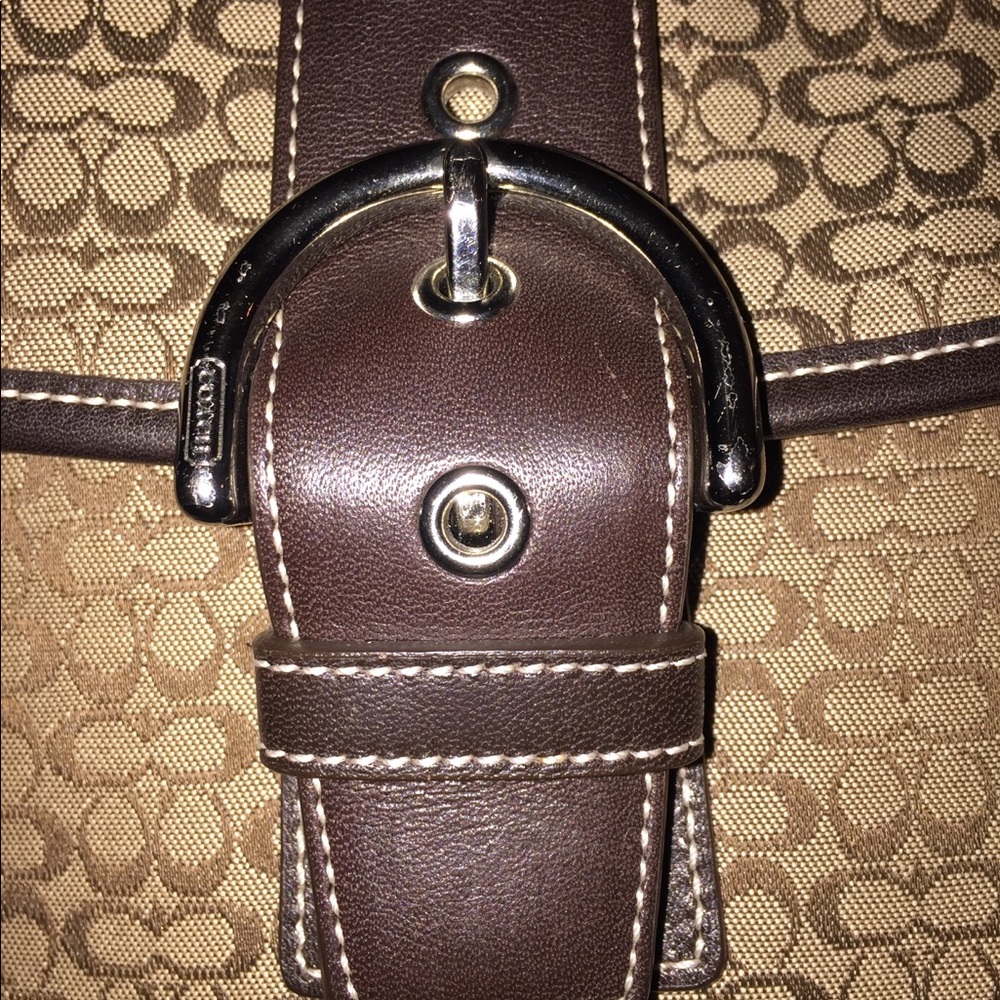 Coach Signature Collection - Picture 3 of 8